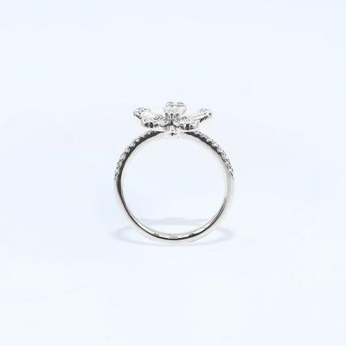 Pt950  Diamond ring Flower