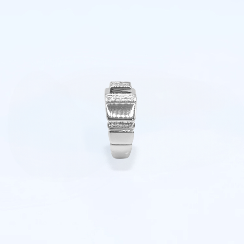 Pt900 Diamond ring luxury