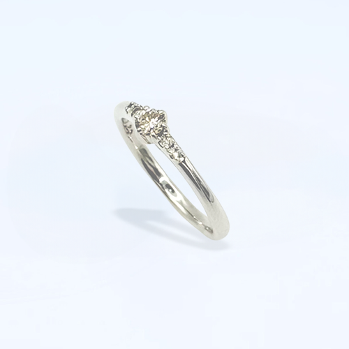 K18WG Diamond ring