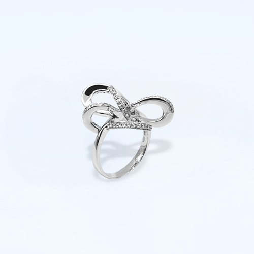 WG Diamond shape ring